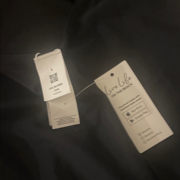 Cupshe Elegant Black Swimsuit - Picture 6 of 7